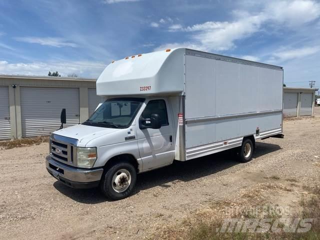 Ford E-350 Kofferaufbau