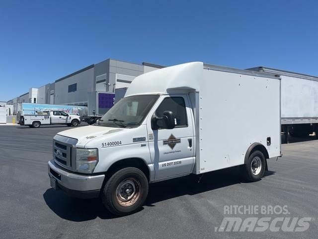 Ford E-350 Kofferaufbau