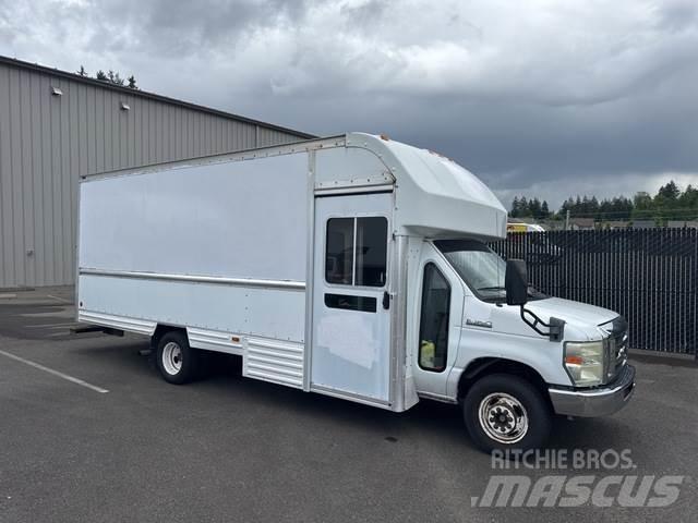 Ford E-350 Lieferwagen