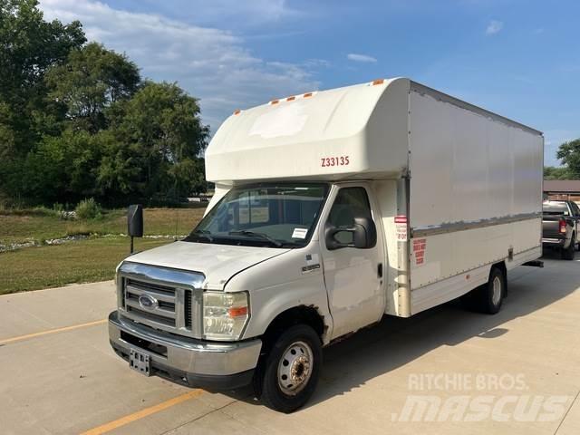 Ford E-350 Lieferwagen