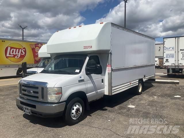 Ford E-350 Kofferaufbau