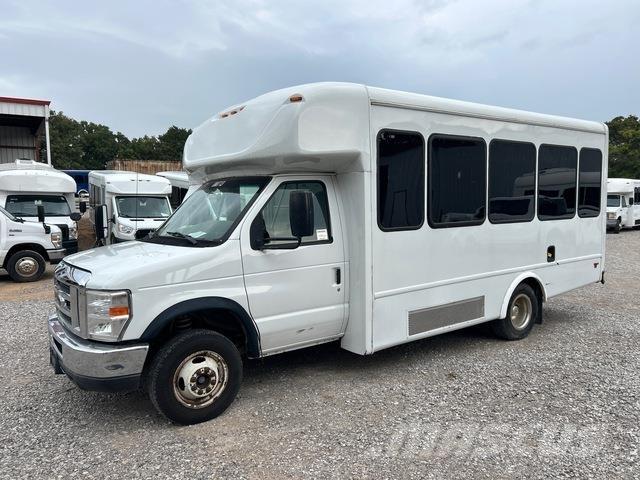 Ford E-350 Minibusse