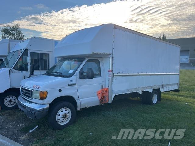 Ford E-350 Kofferaufbau