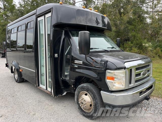Ford E-350 Minibusse