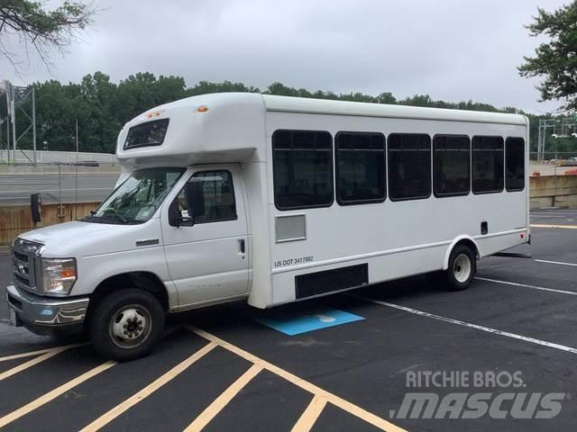 Ford E-450 Minibusse