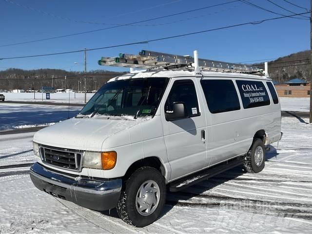 Ford E350 Lieferwagen