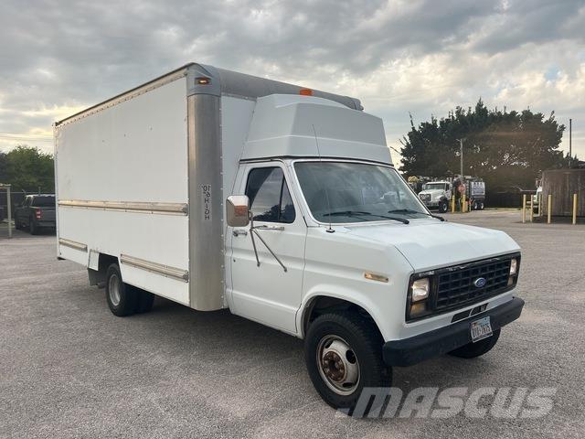 Ford E350 Kofferaufbau