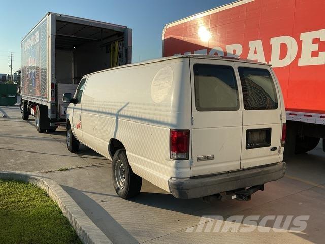 Ford E350 Kofferaufbau