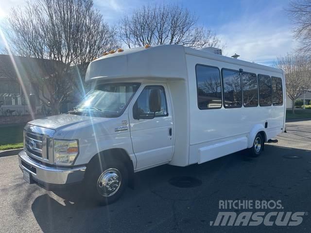 Ford E450 Lieferwagen