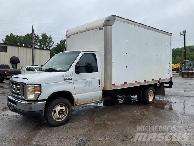 Ford E450 Lieferwagen
