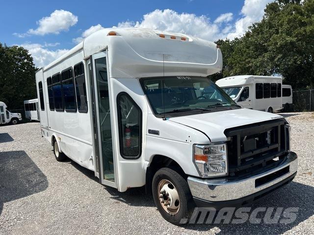 Ford E450 Minibusse