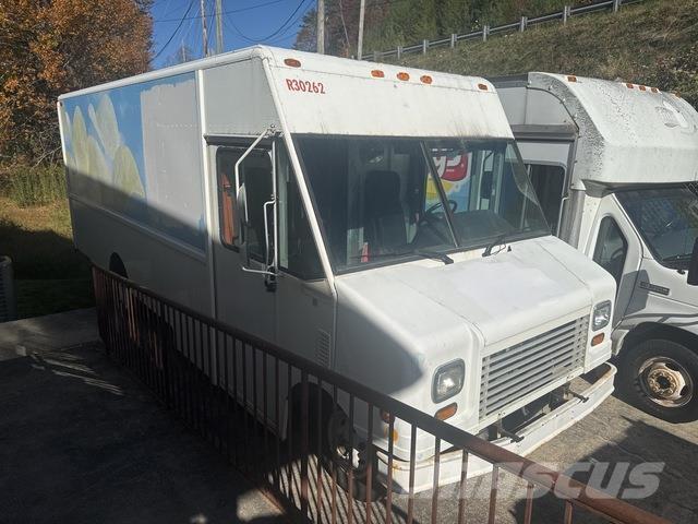 Ford Econoline Kastenwagen