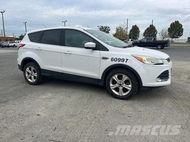 Ford Escape PKWs