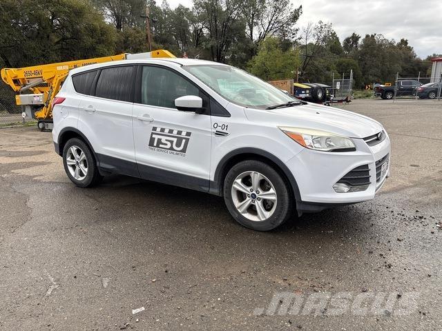 Ford Escape PKWs