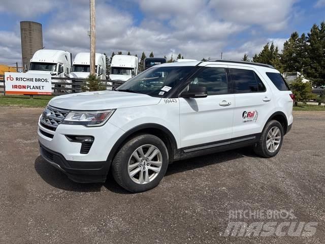 Ford Explorer PKWs