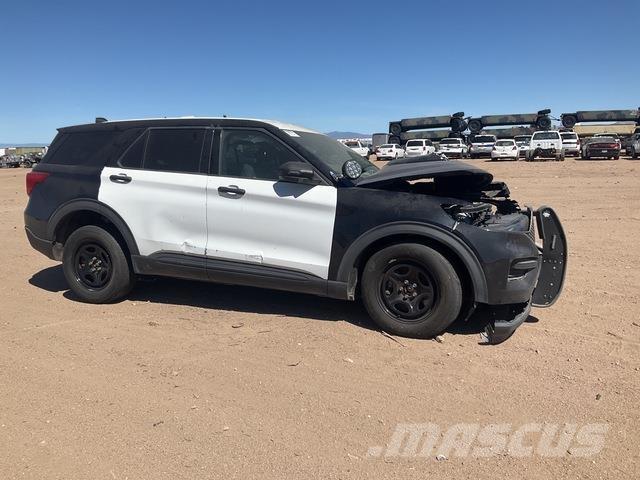 Ford Explorer PKWs
