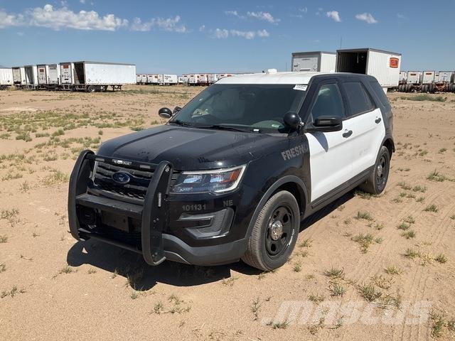 Ford Explorer PKWs