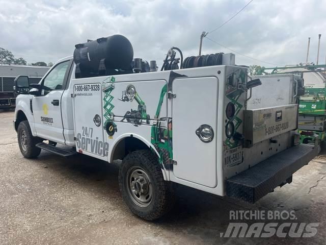 Ford F-250 Sonstige Baumaschinen
