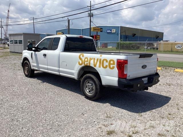 Ford F-250 Pickup/Pritschenwagen