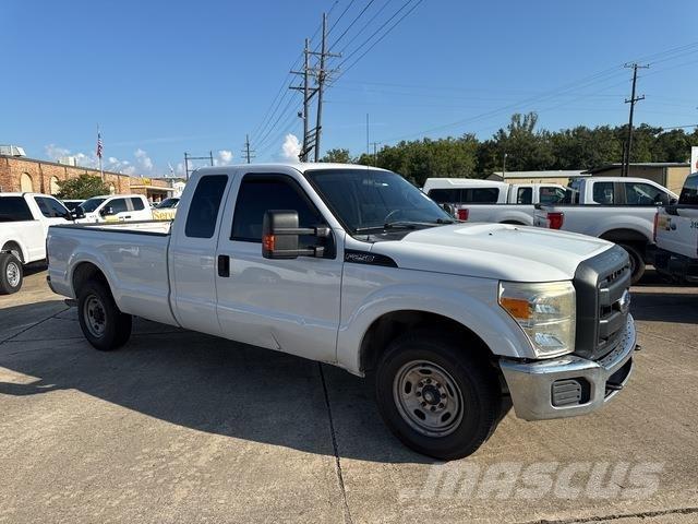 Ford F-250 Pickup/Pritschenwagen