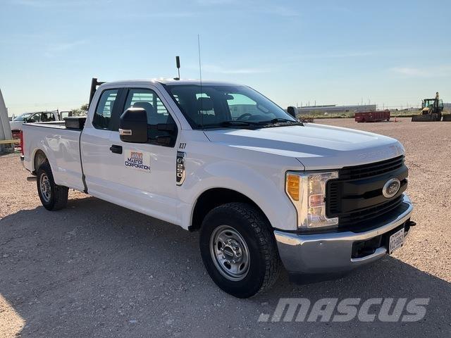 Ford F-250 Pickup/Pritschenwagen