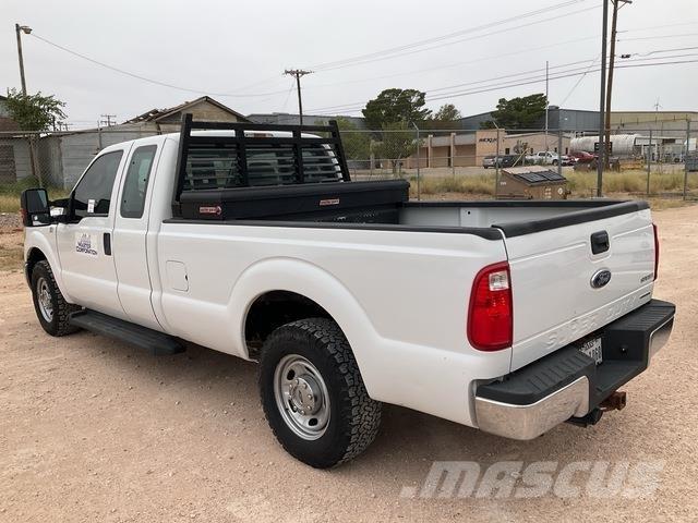 Ford F-250 Pickup/Pritschenwagen