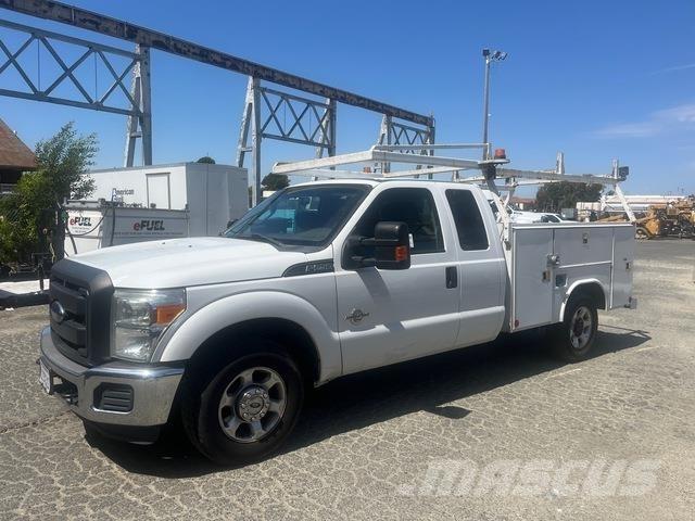 Ford F-250 Pickup/Pritschenwagen