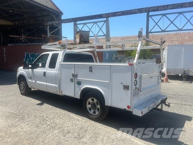 Ford F-250 Pickup/Pritschenwagen