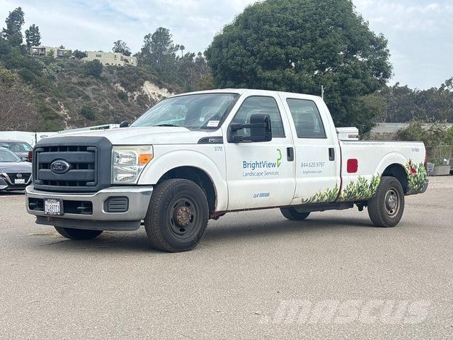 Ford F-250 Pickup/Pritschenwagen