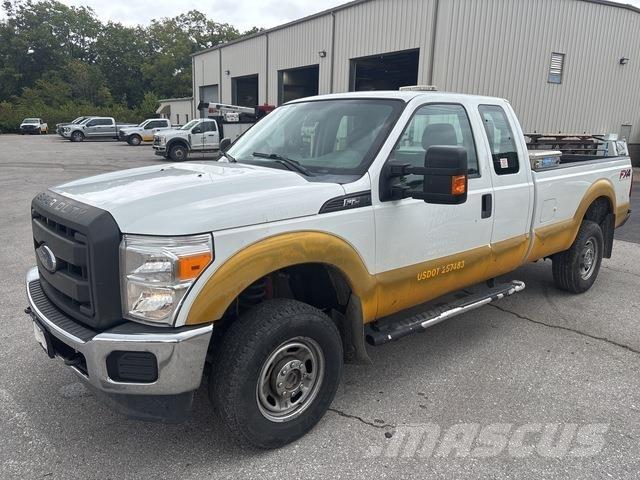Ford F-250 Pickup/Pritschenwagen