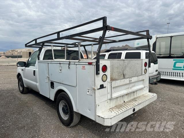 Ford F-250 Pickup/Pritschenwagen