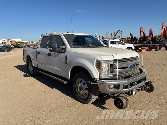 Ford F-250 Pickup/Pritschenwagen
