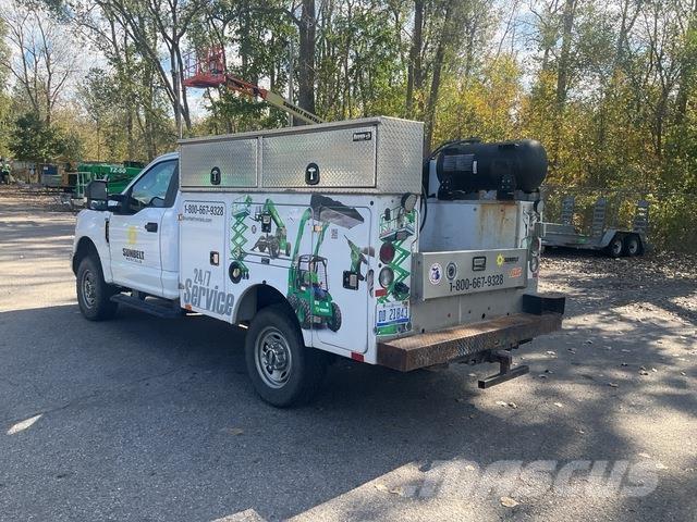 Ford F-250 Kommunal-Sonderfahrzeuge