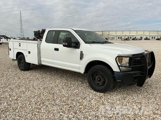 Ford F-250 Pickup/Pritschenwagen