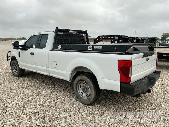 Ford F-250 Pickup/Pritschenwagen