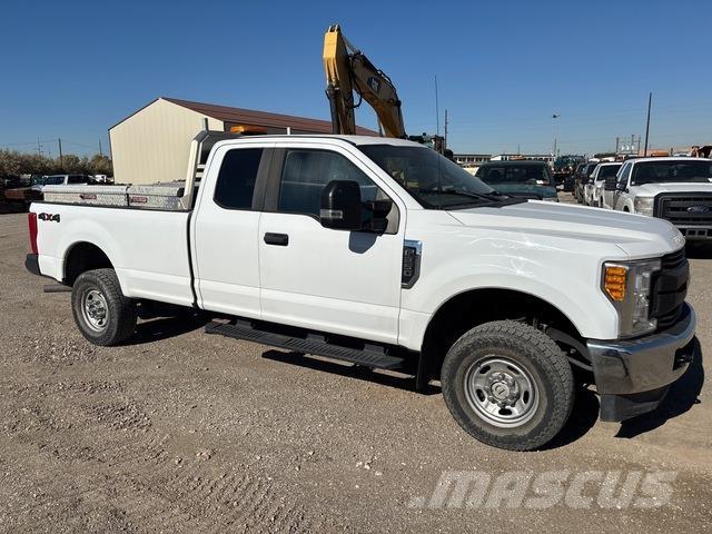 Ford F-250 Pickup/Pritschenwagen