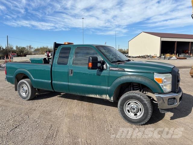Ford F-250 Pickup/Pritschenwagen