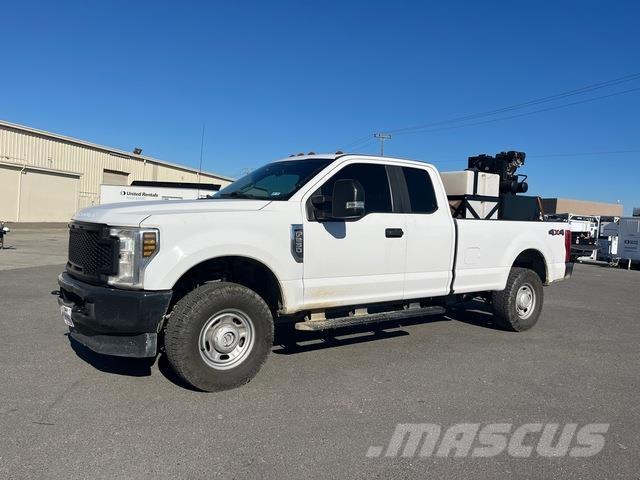 Ford F-250 Pickup/Pritschenwagen