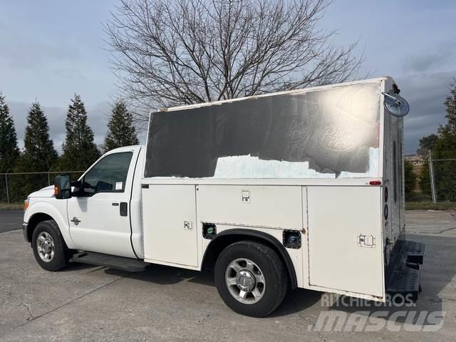 Ford F-350 Pickup/Pritschenwagen