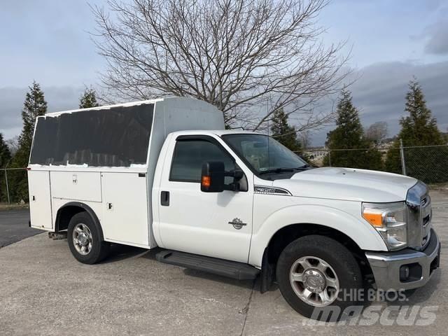 Ford F-350 Pickup/Pritschenwagen