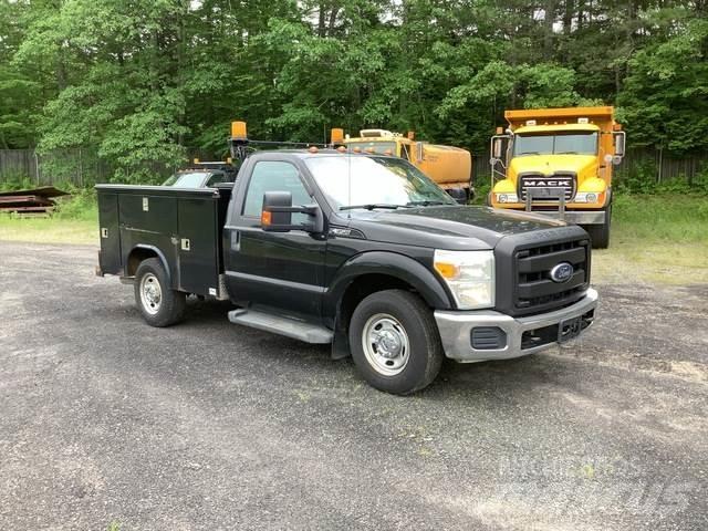 Ford F-350 Pickup/Pritschenwagen