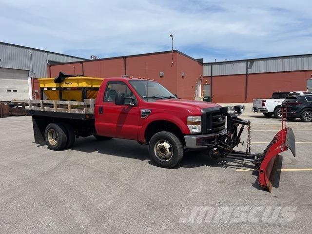 Ford F-350 Pritschenwagen/Pritschenwagen mit Seitenklappe