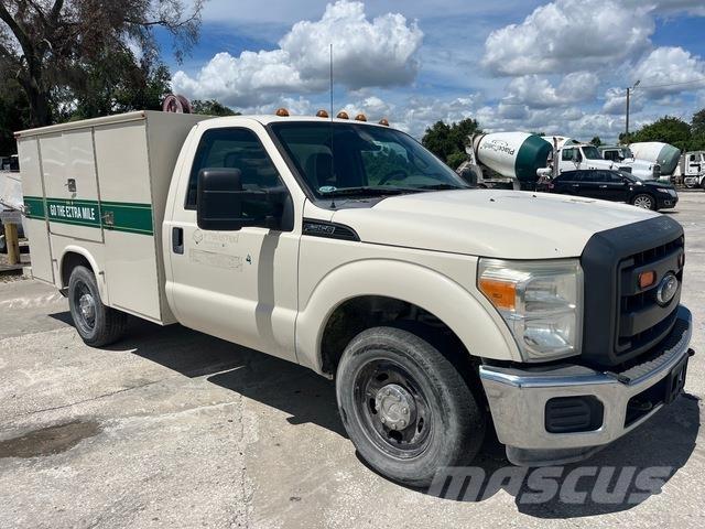 Ford F-350 Pickup/Pritschenwagen