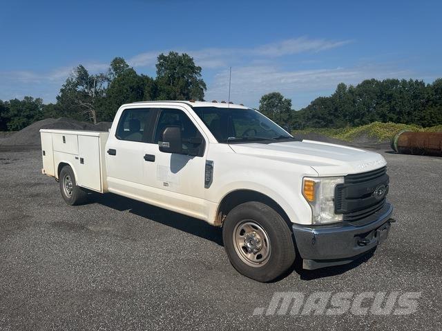 Ford F-350 Kommunal-Sonderfahrzeuge