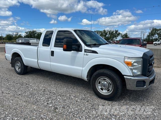Ford F-350 Pickup/Pritschenwagen