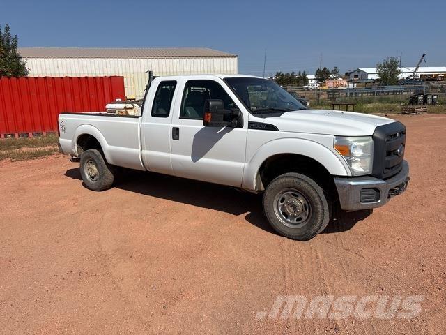 Ford F-350 Pickup/Pritschenwagen