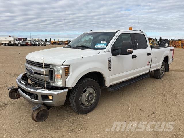 Ford F-350 Pickup/Pritschenwagen