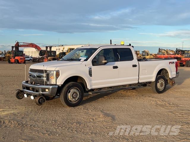 Ford F-350 Pickup/Pritschenwagen
