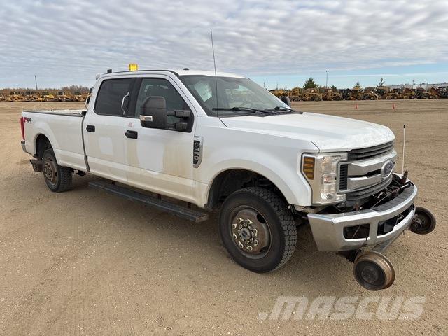 Ford F-350 Pickup/Pritschenwagen