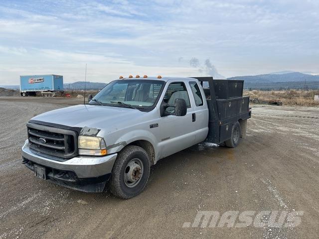 Ford F-350 Pritschenwagen/Pritschenwagen mit Seitenklappe